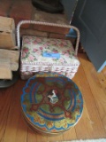 SEWING BASKET WITH SEWING ITEMS IN METAL TIN WITH SEWING ITEMS