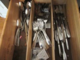 COMMUNITY STAINLESS STEEL FLATWARE SET