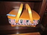 1998 LONGABERGER BASKET WITH INSERT AND LID. ALL AMERICAN COLLECTION PIE BA