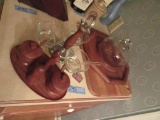 WOODEN CONDIMENT SET. GLASS AND METAL CONDIMENT SET. CUTTING BOARD COVERED