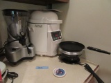 COOK'S ESSENTIAL DRINK MAKER. BREAD WIZARD BREAD MAKER AND SUNBEAM CREPE MA