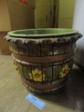CERAMIC PLANTER WITH PLASTIC INSERT