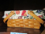 2001 LONGABERGER BASKET WITH INSERT