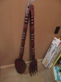 LARGE WOODEN FORK AND SPOON WALL HANGINGS. APPROXIMATELY 3' LONG