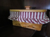 1999 LONGABERGER RECIPE BASKET WITH LID, INSERT AND RECIPES