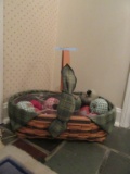 1998 LONGABERGER BASKET WITH DIVIDED DISH
