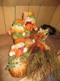 HALLOWEEN AND THANKSGIVING DECORATIONS
