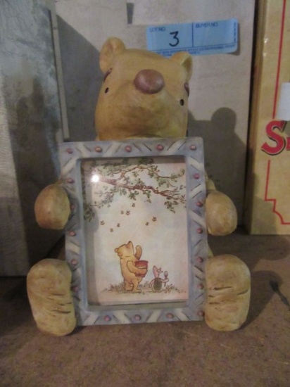 WINNIE THE POOH PICTURE FRAME