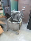 RUBBERMAID COMMERCIAL MOP BUCKET