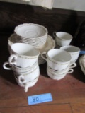 JOHNSON BROTHERS CHINA SET SERVICE FOR 12. NOT COMPLETE.