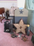 EARLY AMERICAN STYLE CANDLE HOLDERS, CHALKBOARDS, AND OTHER DECORATIVE ITEM