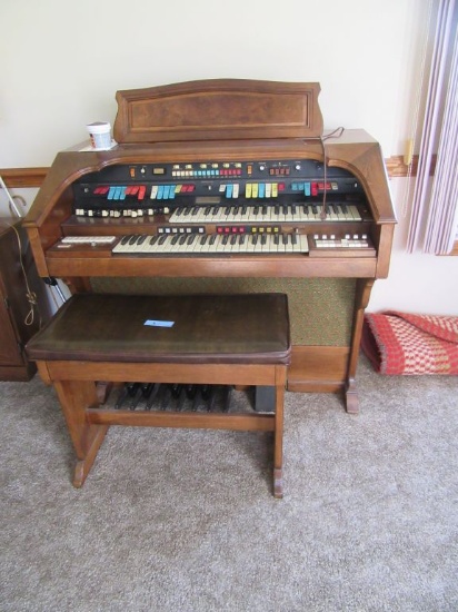 HAMMOND ORGAN WITH BENCH