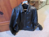 ROUNDTREE & YOUNG LEATHER JACKET. SIZE LARGE