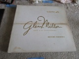 GLENN MILLER AND HIS ORCHESTRA RECORD SET