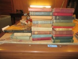 VARIETY OF BOOKS INCLUDING BENJAMIN FRANKLIN, LINCOLN, AND OTHERS
