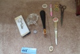GLASS TURTLE, SHOEHORN, KEYCHAINS, ETC