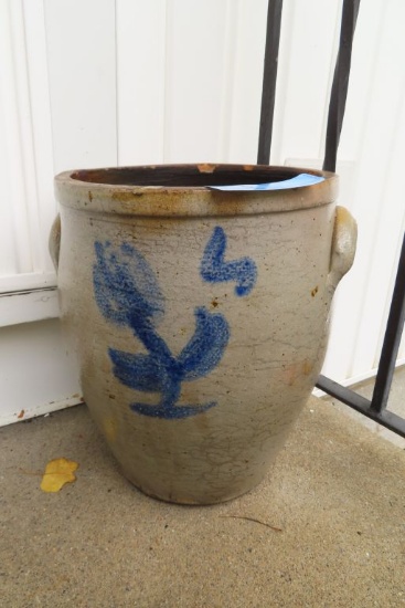 VINTAGE FLORAL POTTERY CROCK