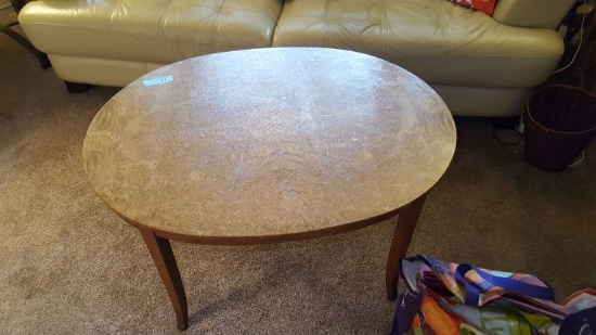 FORMICA TOP COFFEE TABLE