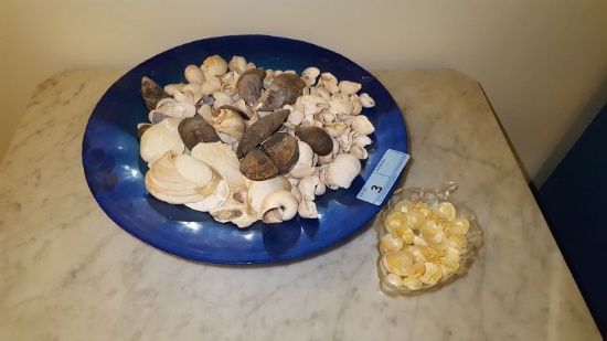 BLUE GLASS BOWL WITH SHELLS AND GLASS DISH WITH SHELLS