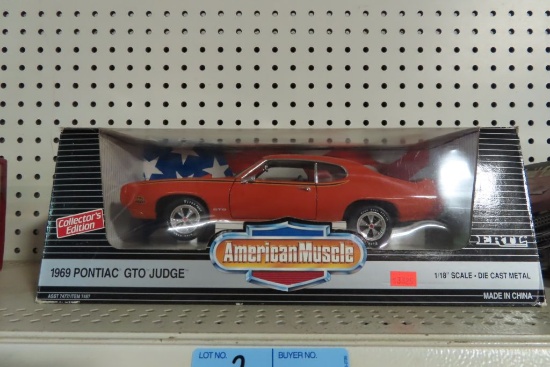 AMERICAN MUSCLE BY ERTL 1969 PONTIAC GTO JUDGE DIE CAST METAL CAR