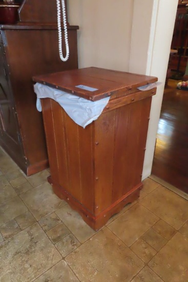 HEAVY WOODEN TRASH CAN WITH FLIP-TOP LID