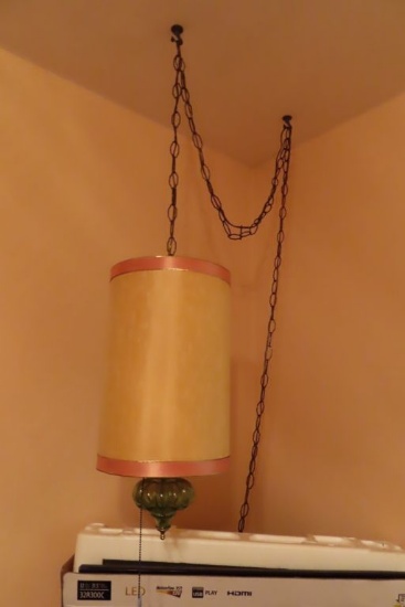 VINTAGE HANGING LIGHT