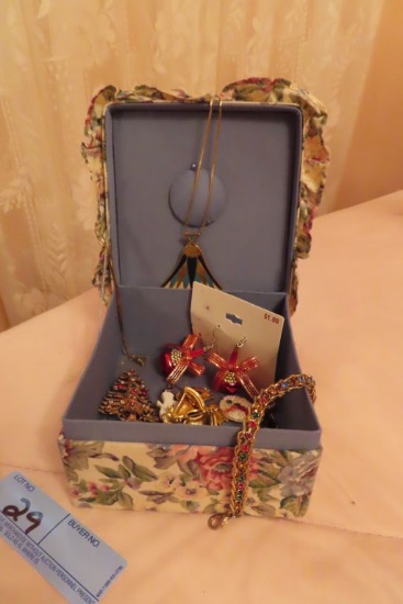 FLORAL BOX WITH CHRISTMAS PINS AND EARRINGS