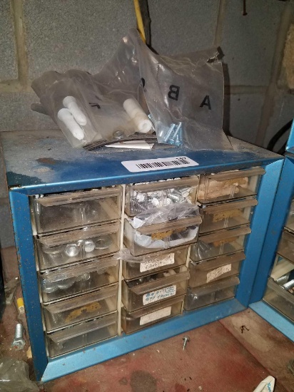 Hardware cabinet with Hardware