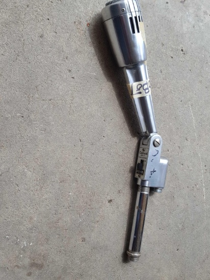 Calrad vintage dynamic microphone, model DM-17