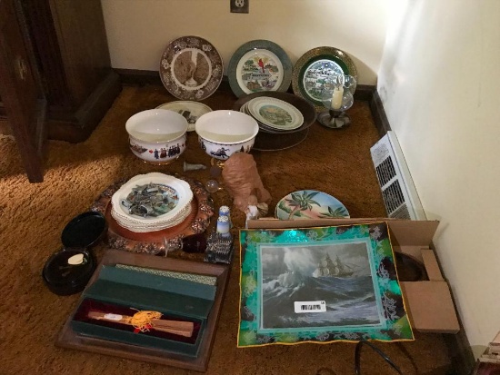 COLLECTOR PLATES AND OTHER ITEMS