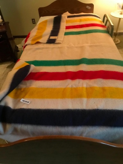 HUDSON BAY WOOL BLANKET