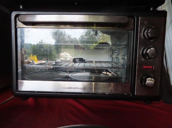 Hamilton Beach table top pizza oven model number 31108