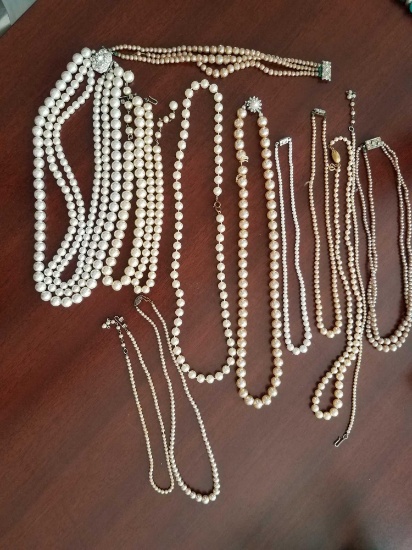 Pearl like costume jewelry necklaces