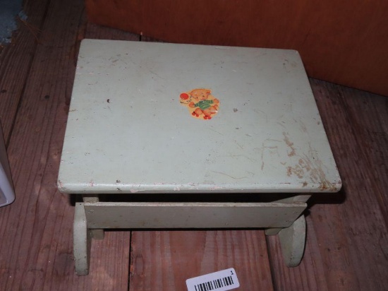 vintage child's step stool