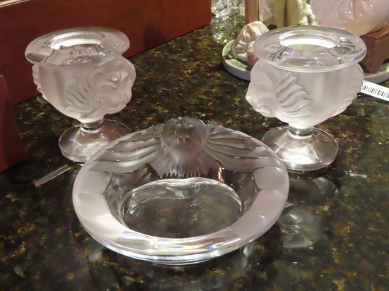 Lalique crystal lion head lighter holders and ashtray with one lighter