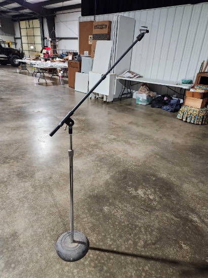 Atlas sound microphone stand with adjustable arm