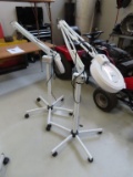 Lot of two Salon magnifying lights