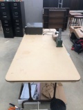 6 ft plastic folding table