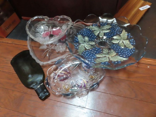 Decorative serving plates