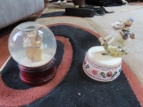 Snow globe and Carousel music boxes