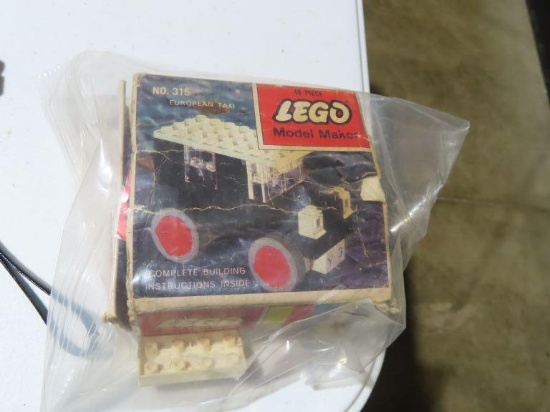 Retro Lego model maker number 315 European Taxi