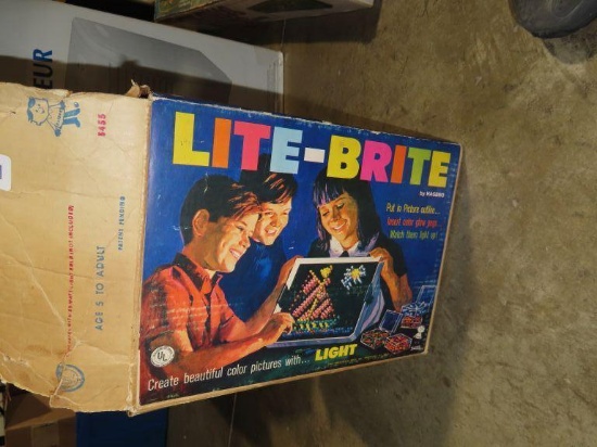 Hasbro light bright