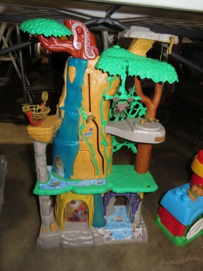 Disney Lion King toy. Missing parts