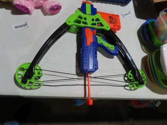 Buzz Bee Toys compound bow