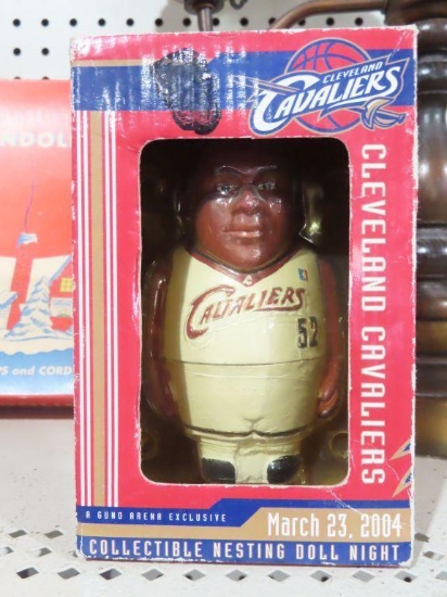 2004 Cleveland Cavaliers nesting doll