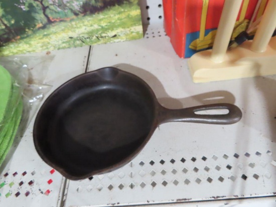 cast iron skillet,...6-1/2...inch