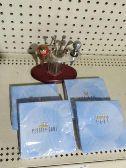 Golfing bar set and napkin sets