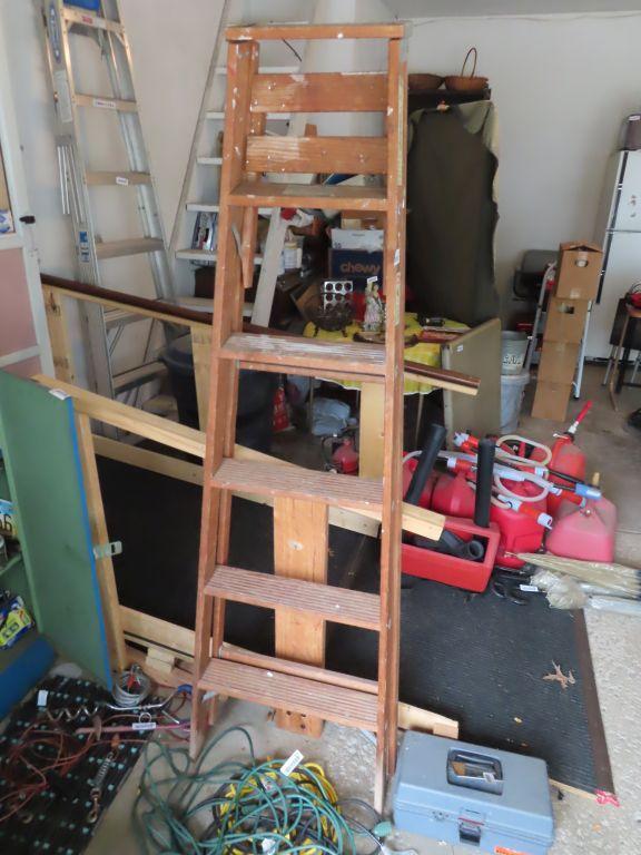 Davidson 6 ft wood ladder Proxibid