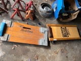 Lot of two vintage roll about creepers