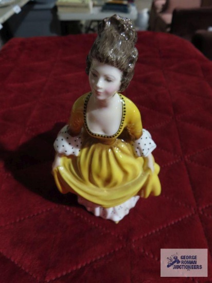 Royal Doulton Coralie...figurine, HN2307-1963